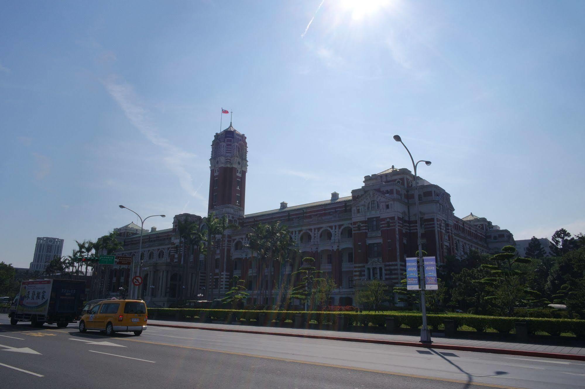 Angels Hostel Taipei Ximen Exterior photo